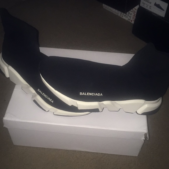 Black balenciagas - Picture 2 of 4
